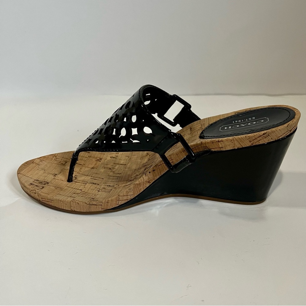 Women’s Coach Black Brookk OP Art patent leather wedge heels shoes. Size 8. - Picture 4 of 11